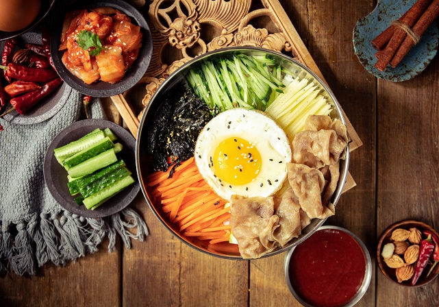 手撕鸡拌饭(图1)